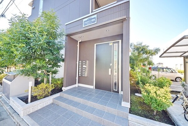 エントランス(★お部屋探しはタウンハウジング大和店まで★)