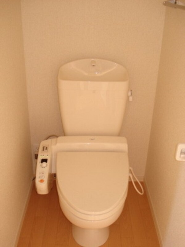 トイレ(ウォシュレット)