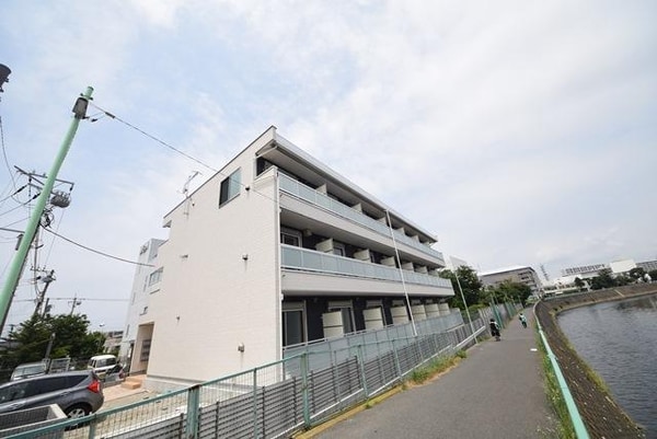 外観(★藤沢駅まで平坦　セコム搭載★)