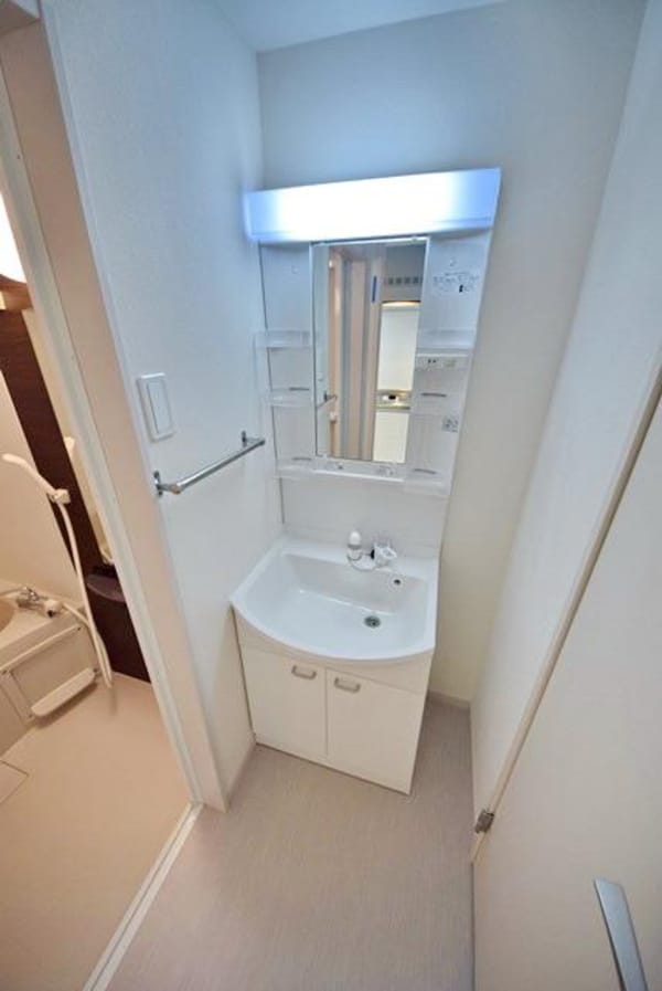 洗面(★藤沢駅まで平坦　セコム搭載★)