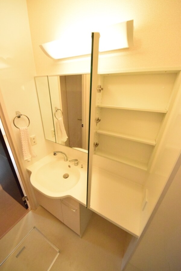 洗面(★★別部屋参考画像★★)