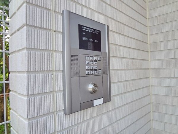 エントランス(★★セキュリティ完備のオーダーメイド賃貸★★)