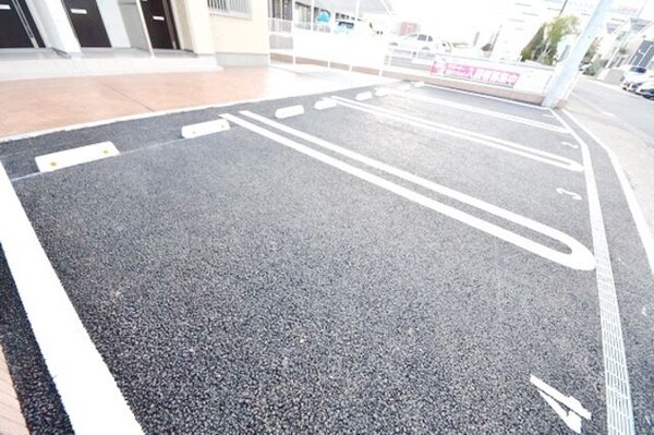 駐車場(★駐車場★)