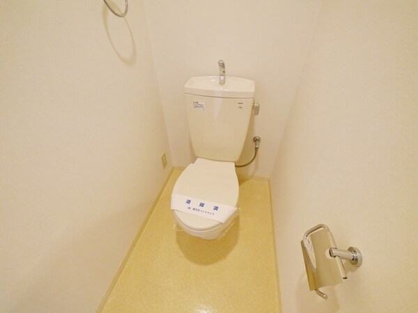 トイレ(別部屋参別部屋参考写真です考写真です)