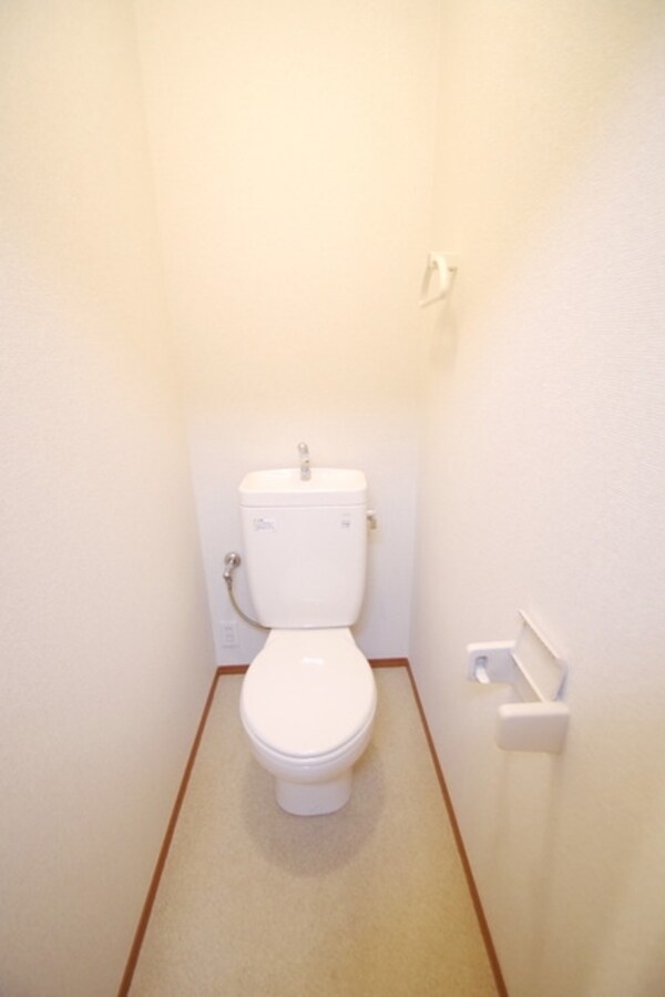 トイレ(※別部屋参考写真※)