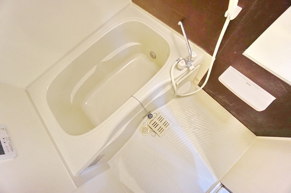 バス／シャワールーム等(※別部屋参考写真です)
