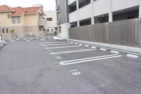 駐車場(駐車場)