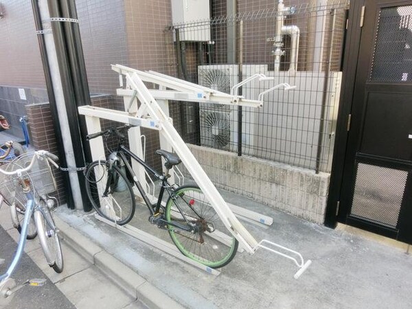 共有部分(★お手軽な２段式駐輪場！★)