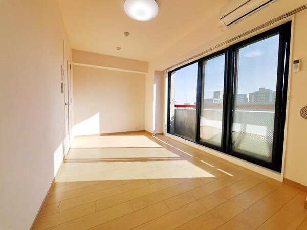 リビング・居室(★8帖居室★)