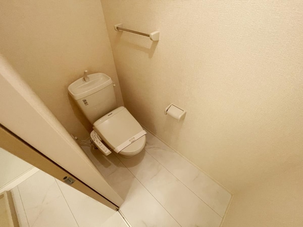 トイレ(トイレ)