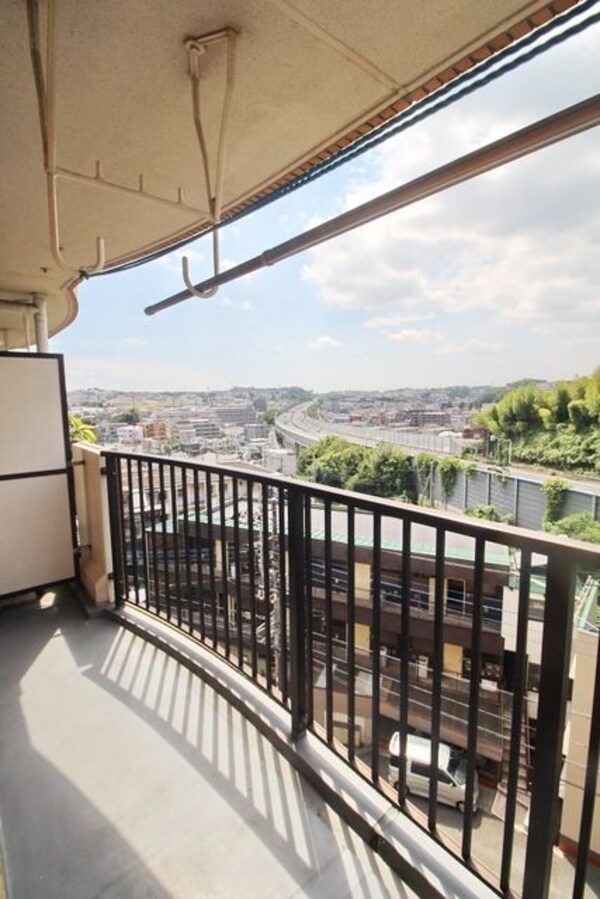 バルコニー(※別部屋参考写真です)