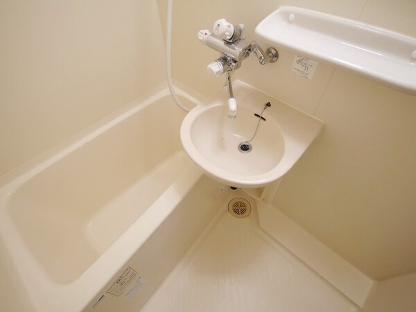 バス／シャワールーム等