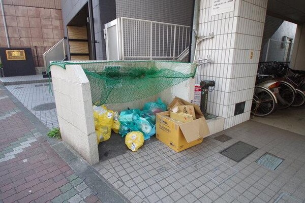 共有部分(★ネット付きの共用ゴミ捨て場★)