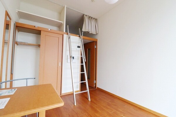 子供部屋(収納)