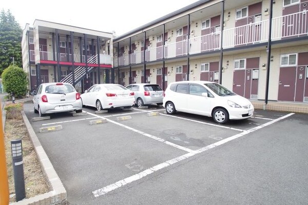 駐車場(★広めな駐車場なので駐車も楽々★)