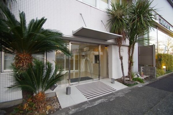 エントランス(★お問い合わせはタウンハウジング町田店まで★)