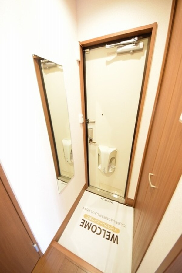 玄関(★玄関とシューズクロークです★)