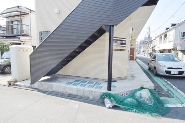 エントランス(★エントランスです★)