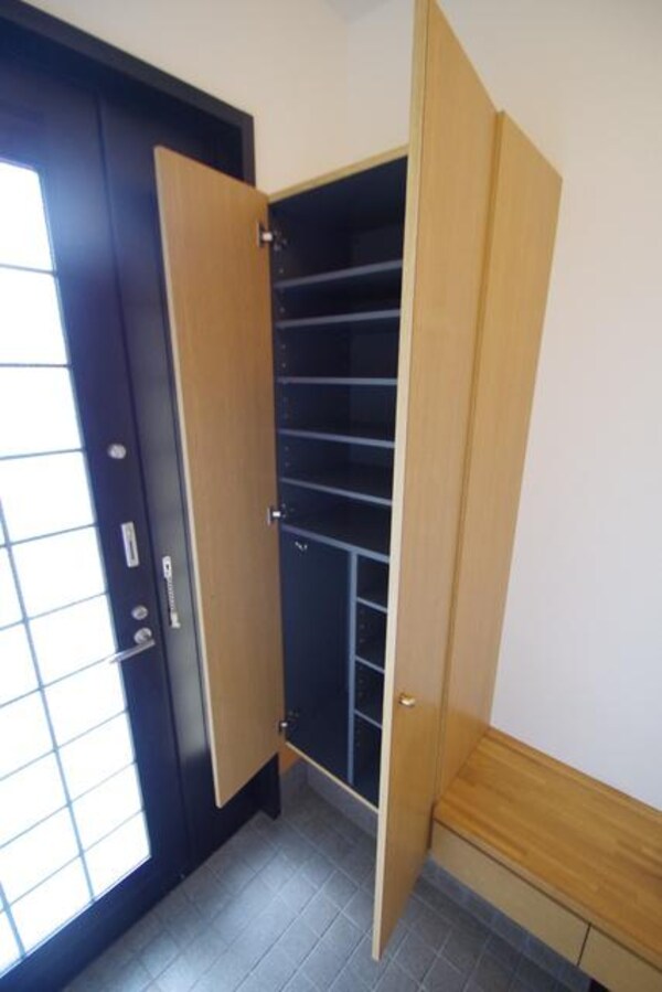 設備(★シューズBOX★)