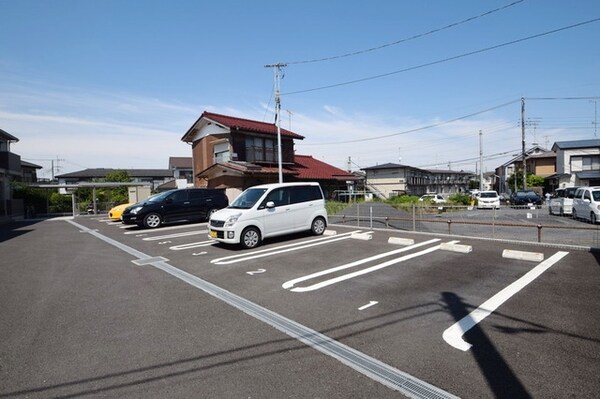 駐車場(★敷地内駐車場です★)