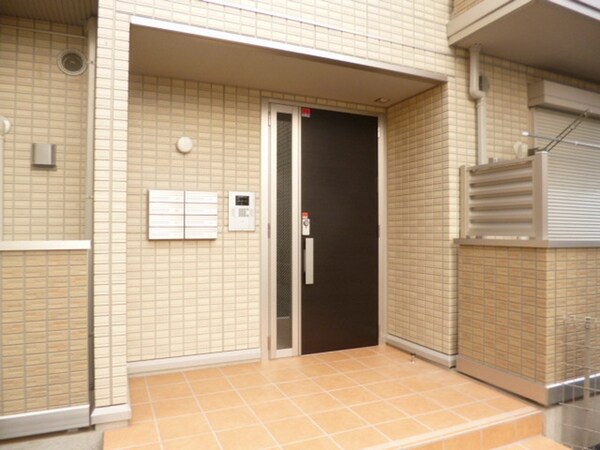 エントランス(★オートロック完備★)