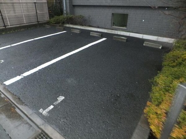 駐車場(★敷地内駐車場も完備★)
