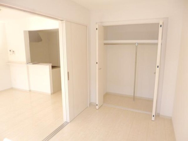 寝室(★オシャレな内装です★)