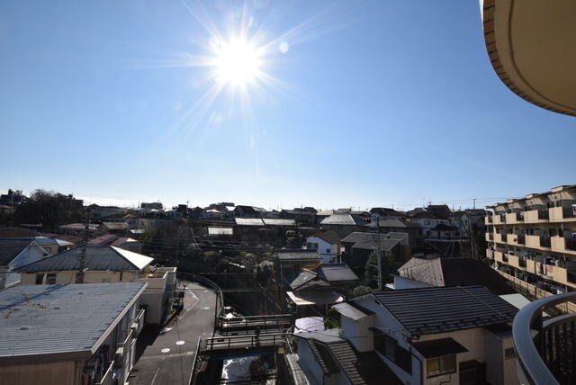 物件内観写真7　(★見晴らしも日当たりも良好です★)