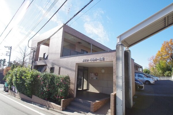 外観(★　閑静な住宅街で過ごしやすいです　★)