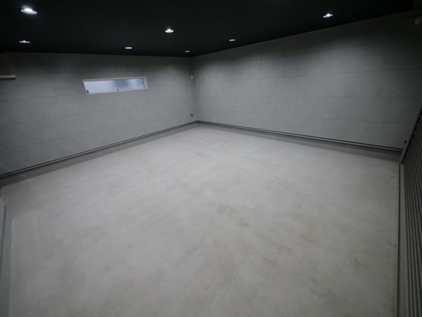 駐車場(★ガレージです★)