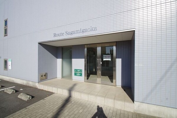 エントランス(★見学希望等はタウンハウジング中央林間店までお気軽に♪★)