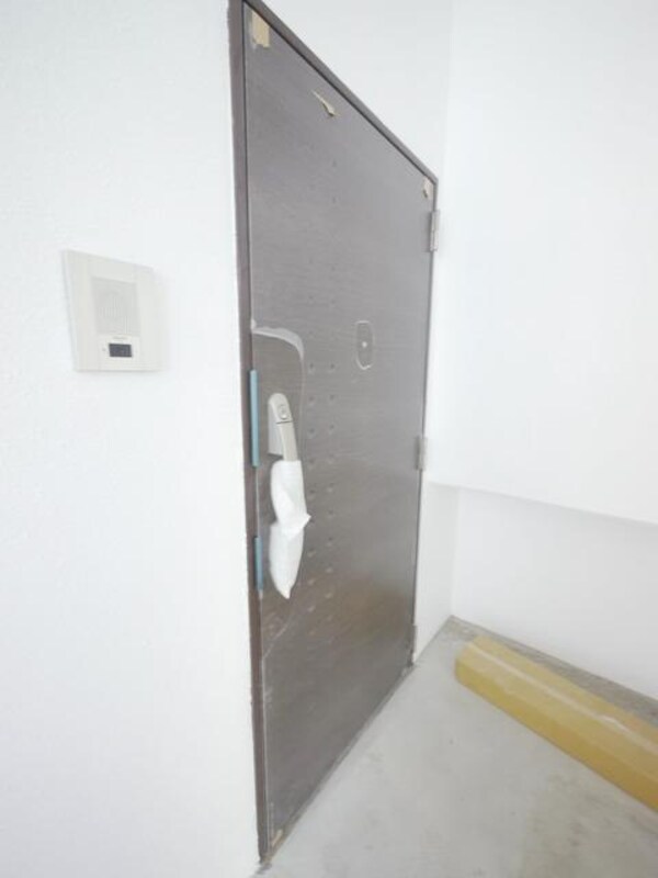 エントランス(★しっかりとした玄関です★)