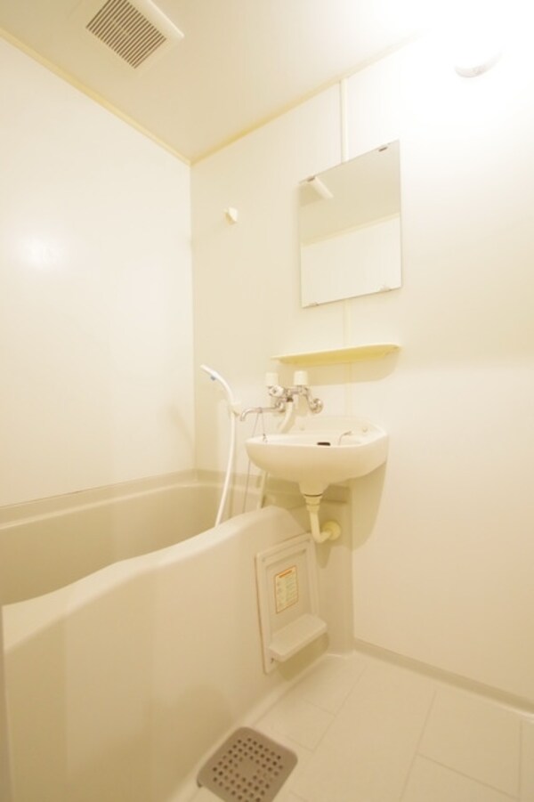 バス／シャワールーム等