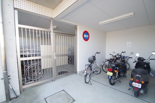 共有部分(★敷地内駐輪場★)