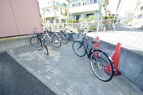 共有部分(★自転車置き場です★)
