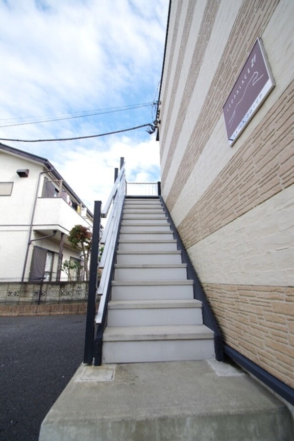 エントランス(★お問い合わせはタウンハウジング多摩センター店まで★)