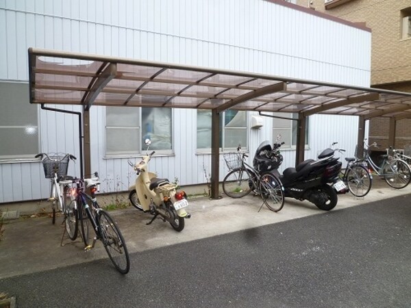 駐車場(★屋根付き駐輪場★)