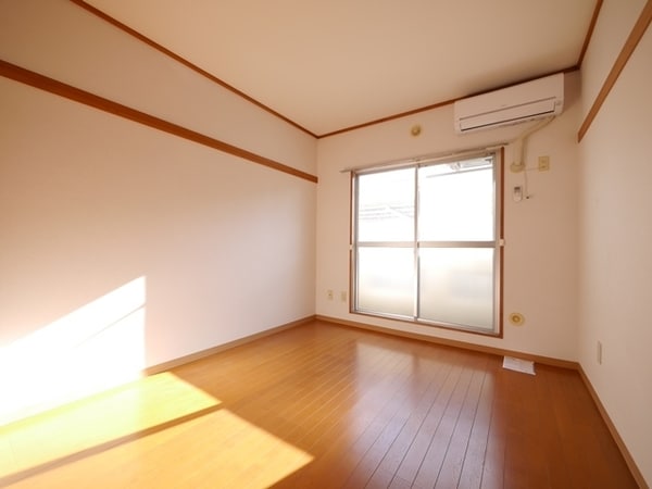 リビング・居室(タウンハウジング多摩センター店まで★)