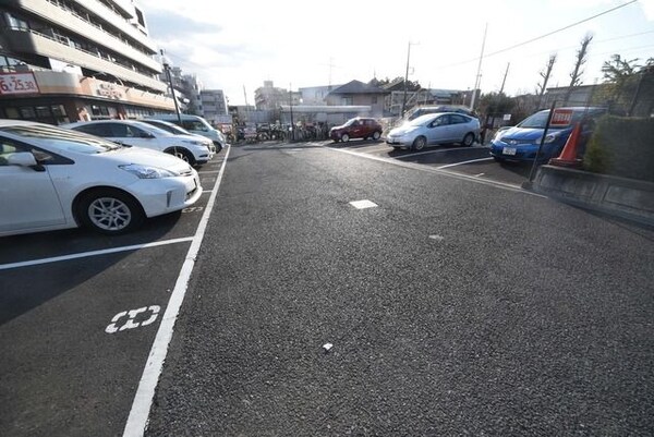 駐車場(★お部屋探しは、タウンハウジング多摩センター店へ★)