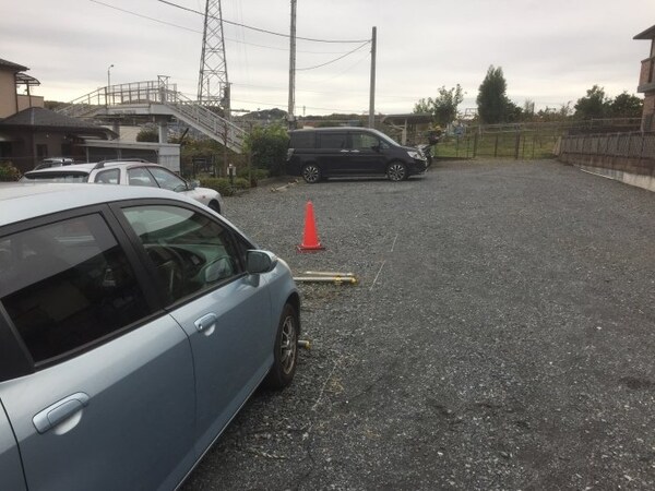 駐車場(駐車場)