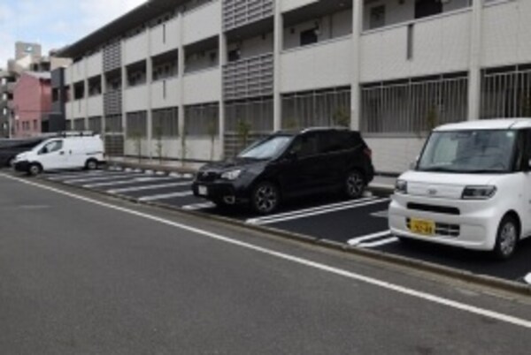 駐車場(駐車場)