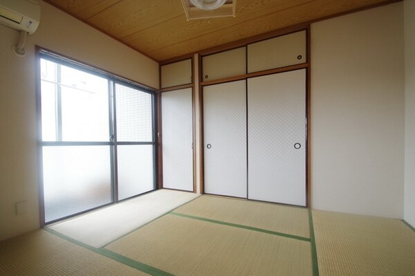 寝室