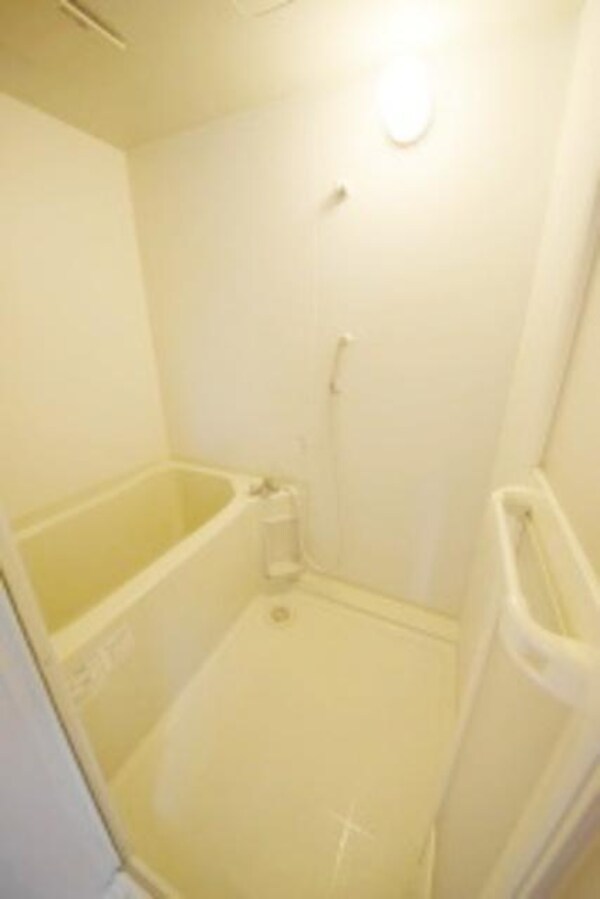 バス／シャワールーム等(★お部屋探しは株式会社タウンハウジング東京まで★)