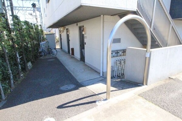 エントランス(★お問い合わせはタウンハウジング多摩センター店までご連絡く…)