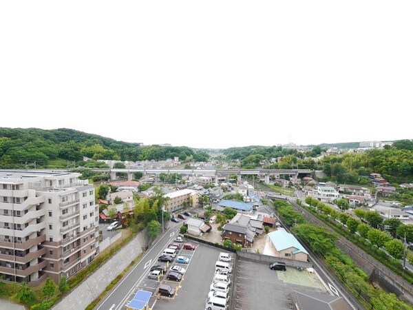 眺望(★お部屋探しは、タウンハウジング多摩センター店へ★)