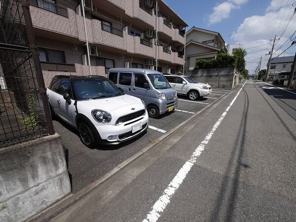 駐車場(★お部屋探しは、タウンハウジング多摩センター店へ★)