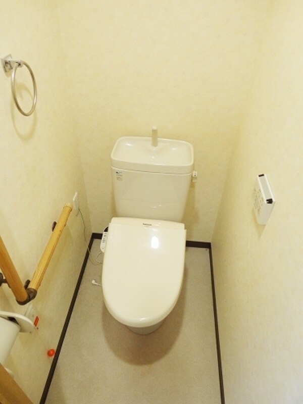 トイレ(※別部屋参考写真※★ウォシュレット付きです★)