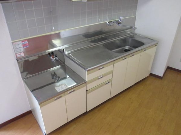 キッチン(★お部屋探しは株式会社タウンハウジング東京まで★)