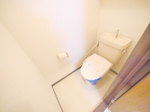 トイレ(★お部屋探しは株式会社タウンハウジング東京まで★)