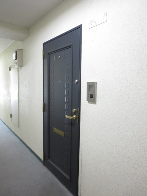 エントランス(★お部屋探しはタウンハウジング稲田堤店まで★)